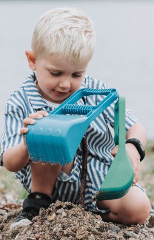 dantoy Blue Marine Toys Hand sand digger dantoy