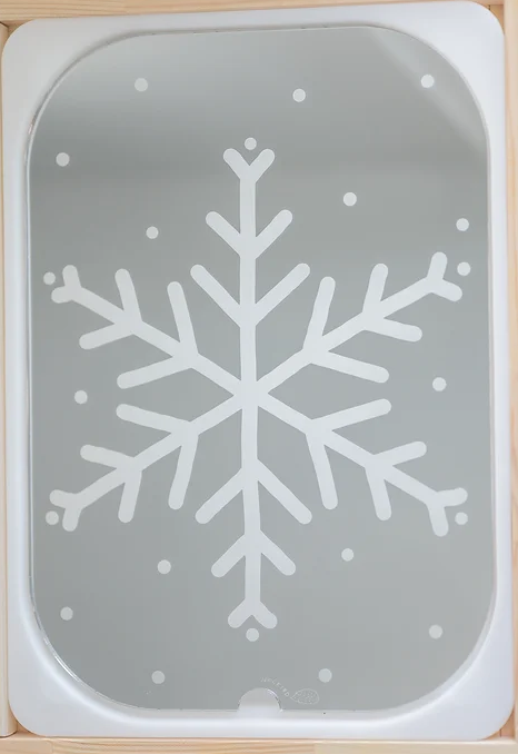 Schneeflockenplatte - Spiegel groß Igelkind