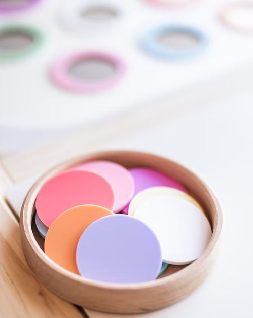 Farbchips Pastell klein Igelkind