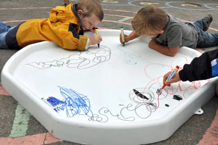 Große Spielwanne Weiss