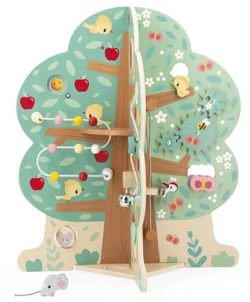 BAUERNHOF - BAUM MIT VIELEN AKTIVITATEN